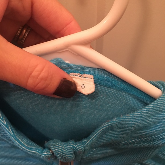 Lululemon resolution Pullover size 6 - Picture 6 of 8